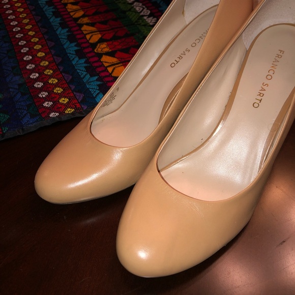 franco sarto fayth wedge pump